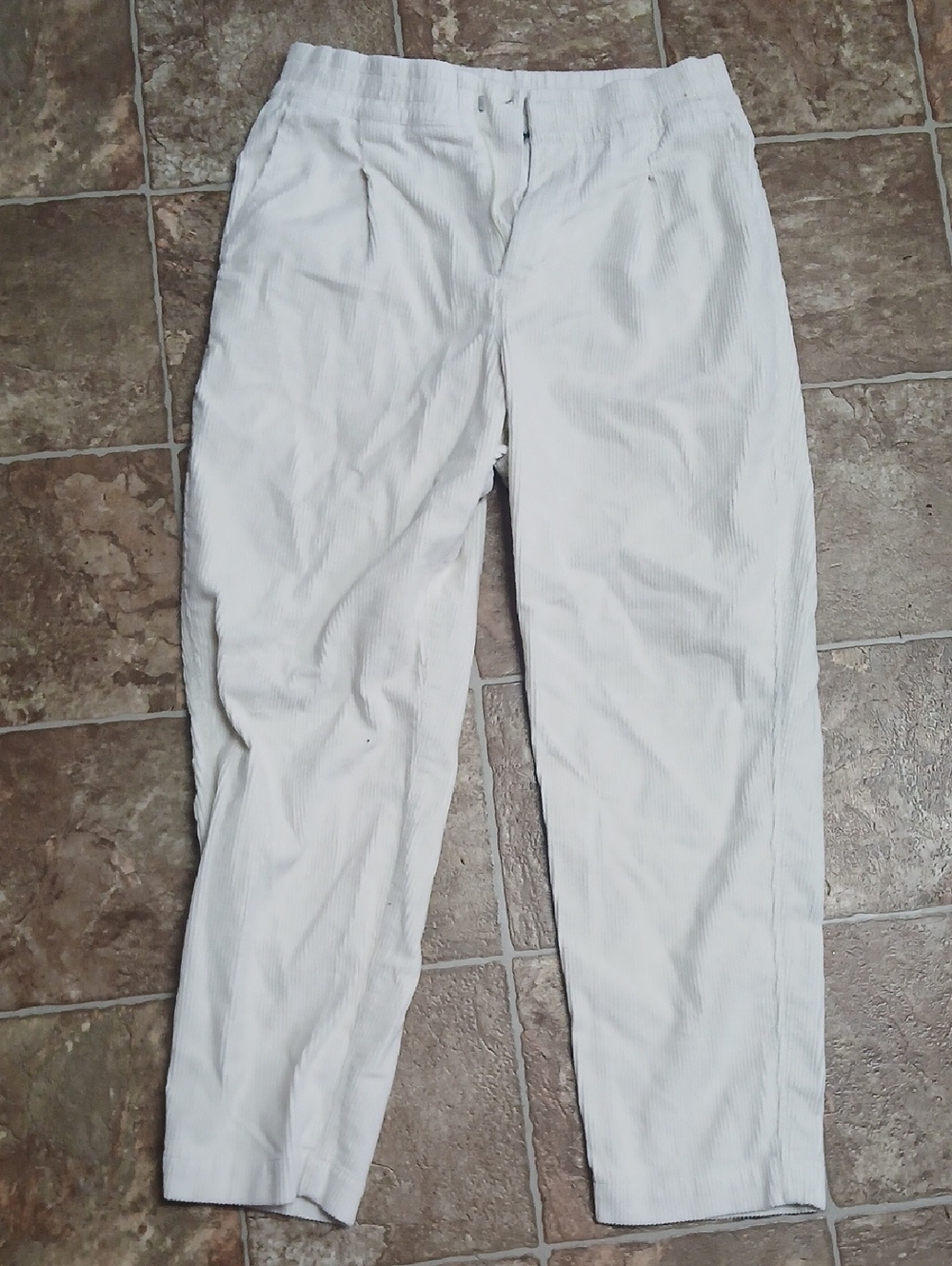GAP Cream Wide Wale Corduroy Pleated Elastic Waist Pants Size Medium